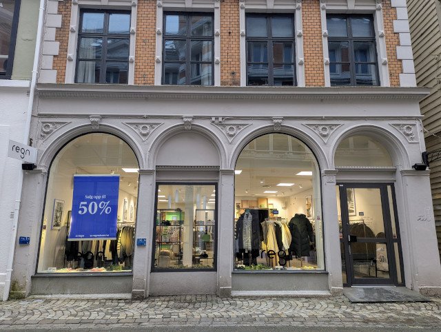 Regn storefront in Bergen