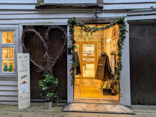 Gløtt storefront in Bergen